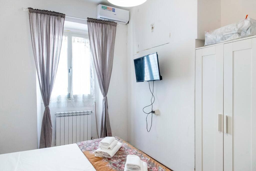 La Casa Di Marisela In Via Emanuele Filiberto Leilighet Roma Eksteriør bilde