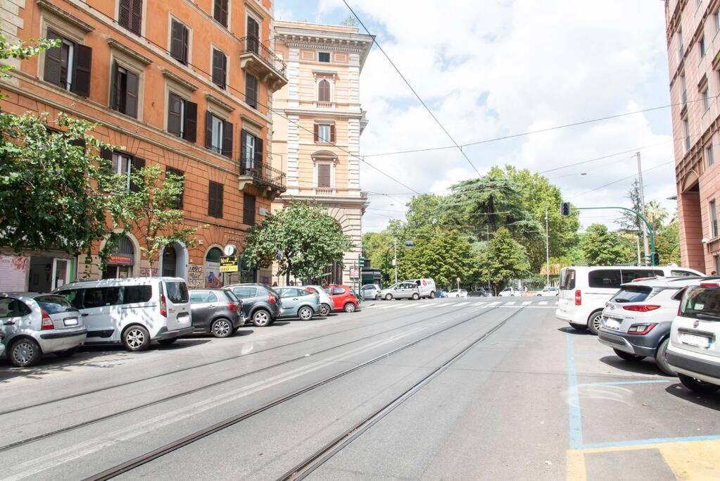 La Casa Di Marisela In Via Emanuele Filiberto Leilighet Roma Eksteriør bilde